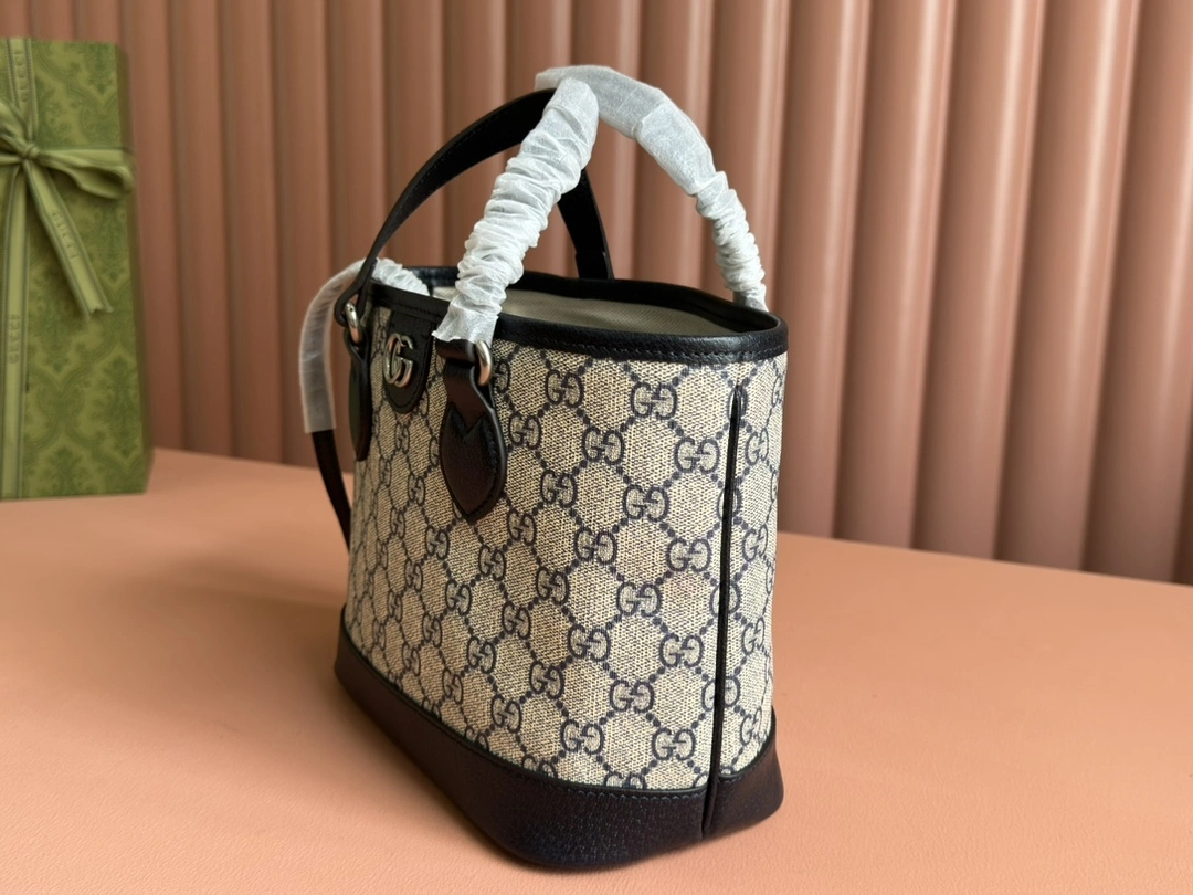 WellDesigned Gucci Shopping Bags 72267