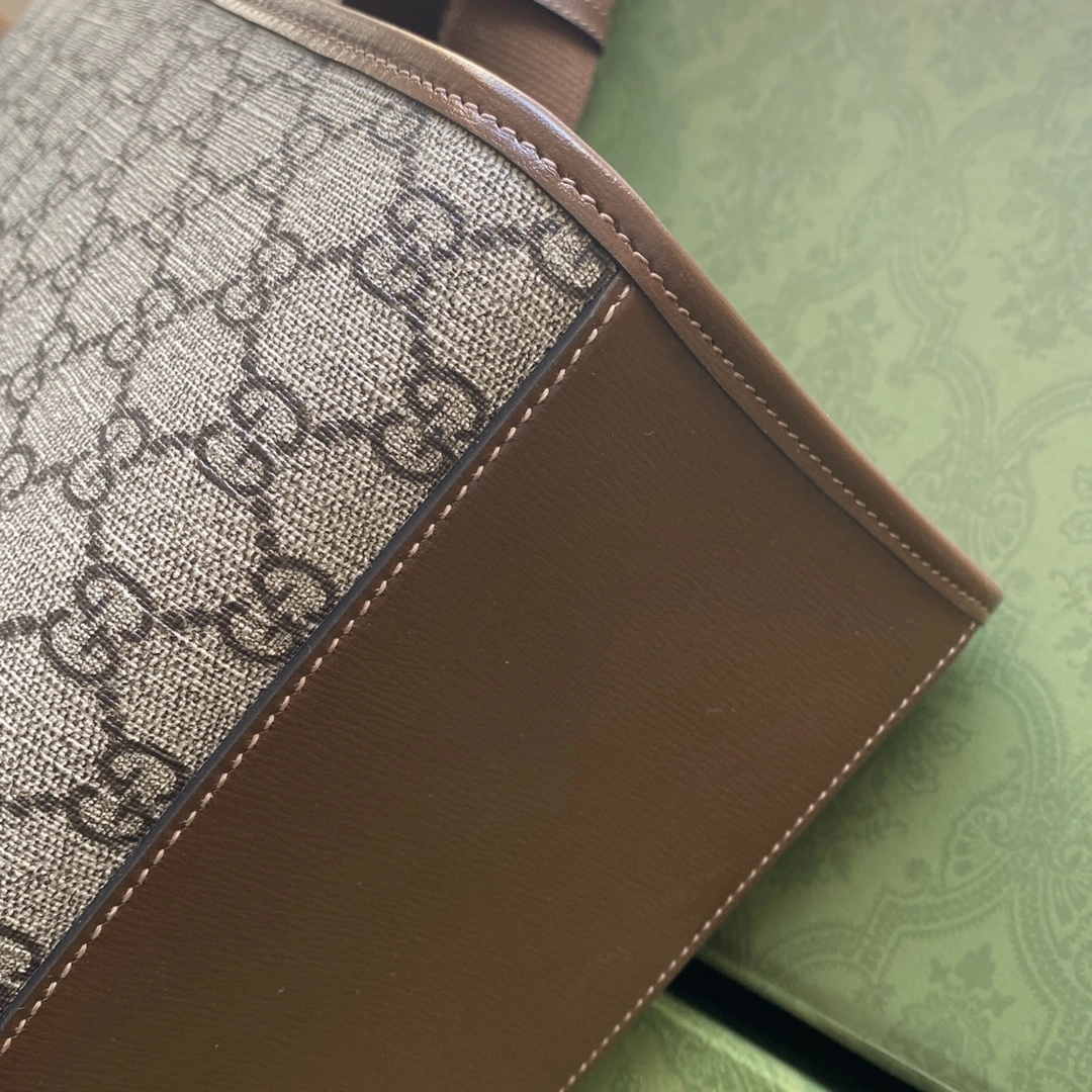 WaterResistant Gucci Shopping Bags 72293