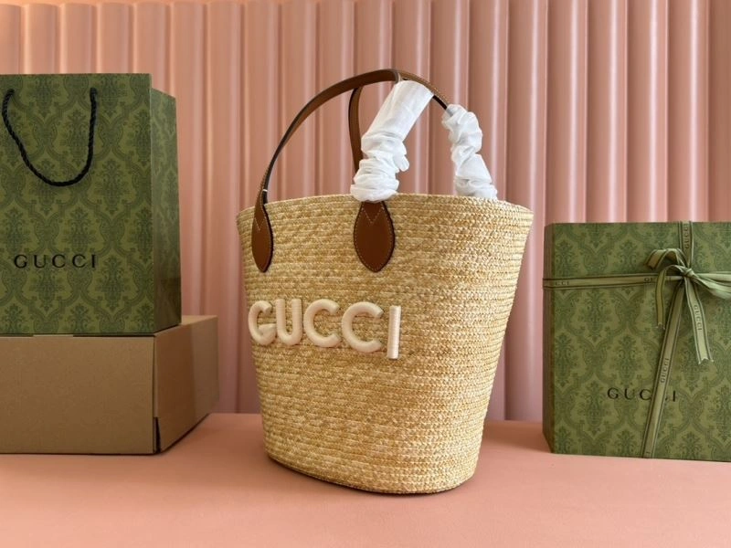 Gucci Shopping Bags ModernLook 67393