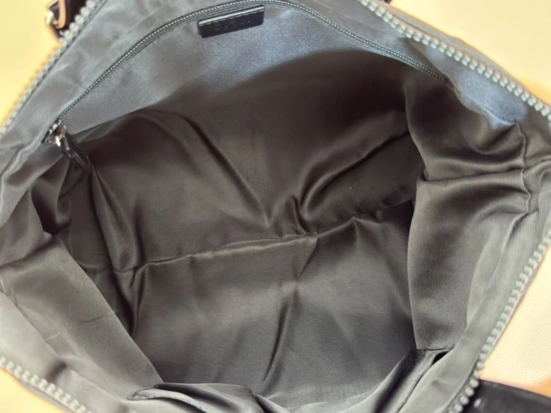 Gucci Shopping Bags FreshLook 67307