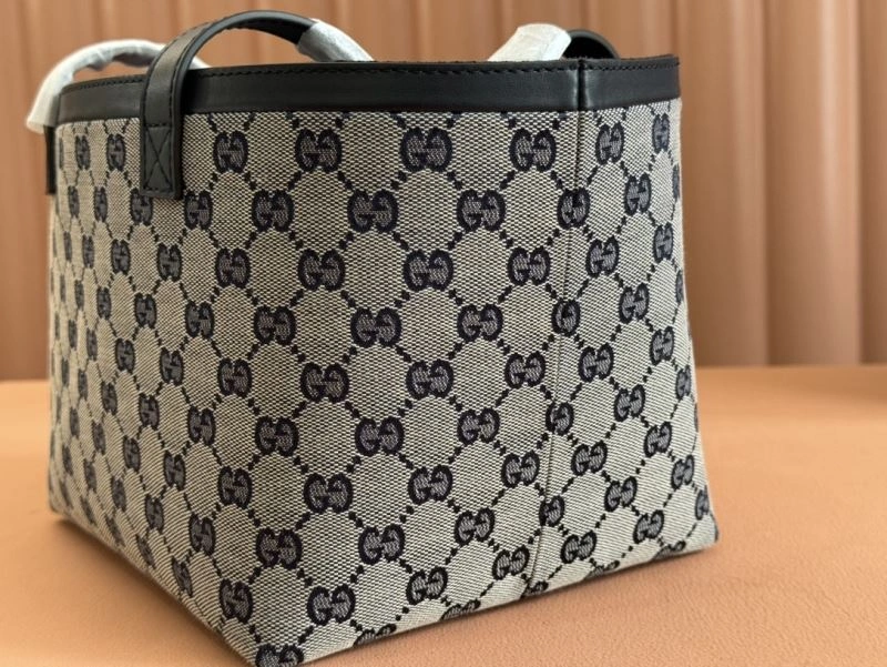 Gucci Shopping Bags WellDesigned 64790