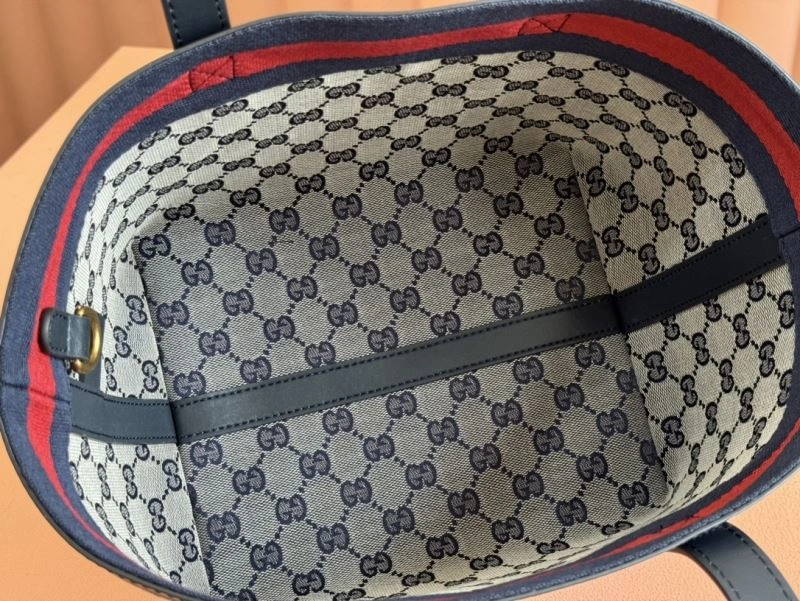 Gucci Shopping Bags WellDesigned 64790