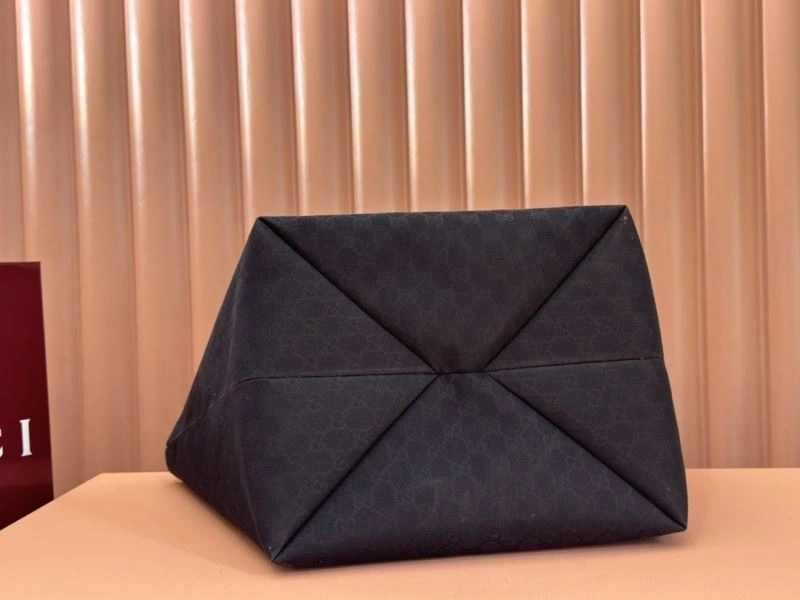 FlexibleFit Gucci Shopping Bags 64786