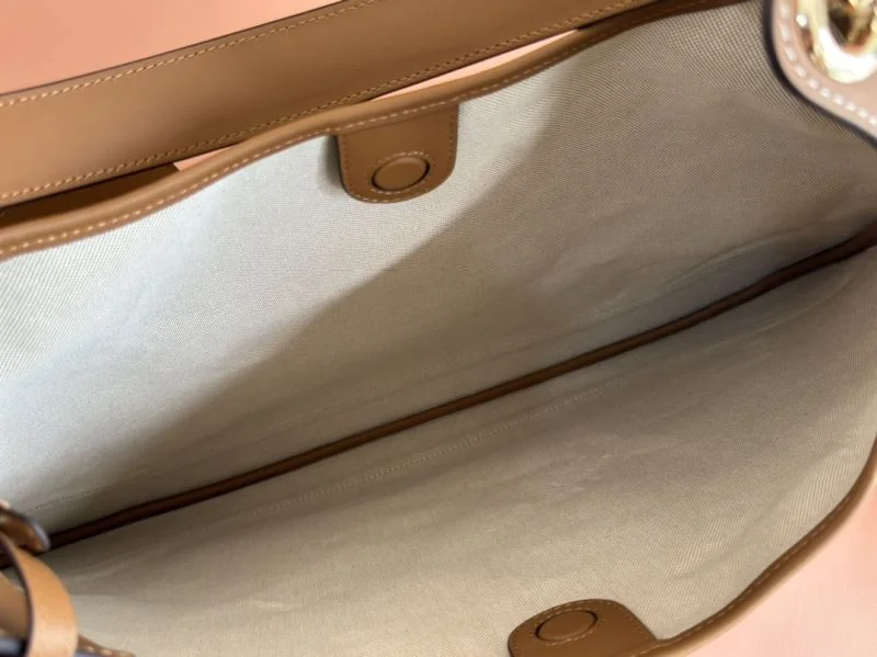 Gucci Shopping Bags Supportive 49646