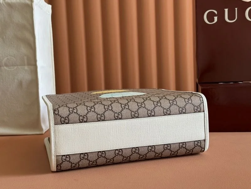 Gucci Shopping Bags WrinkleFree 49640