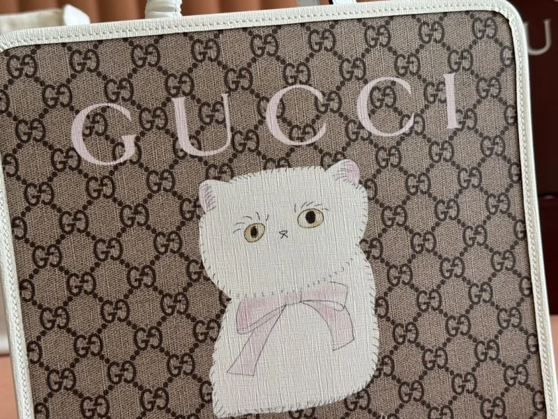 Gucci Shopping Bags WrinkleFree 49640