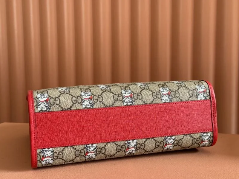 Snug Gucci Shopping Bags 49638