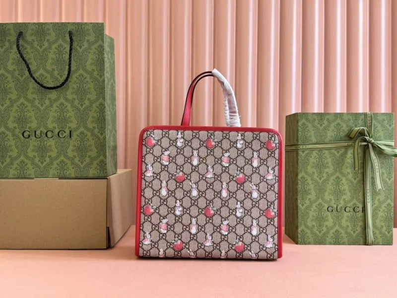 Versatile Gucci Shopping Bags 49637