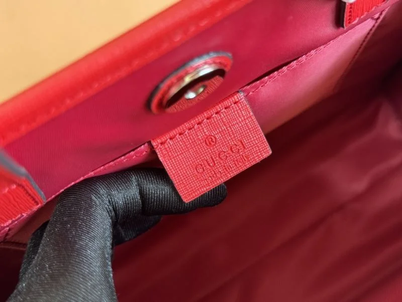 Versatile Gucci Shopping Bags 49637