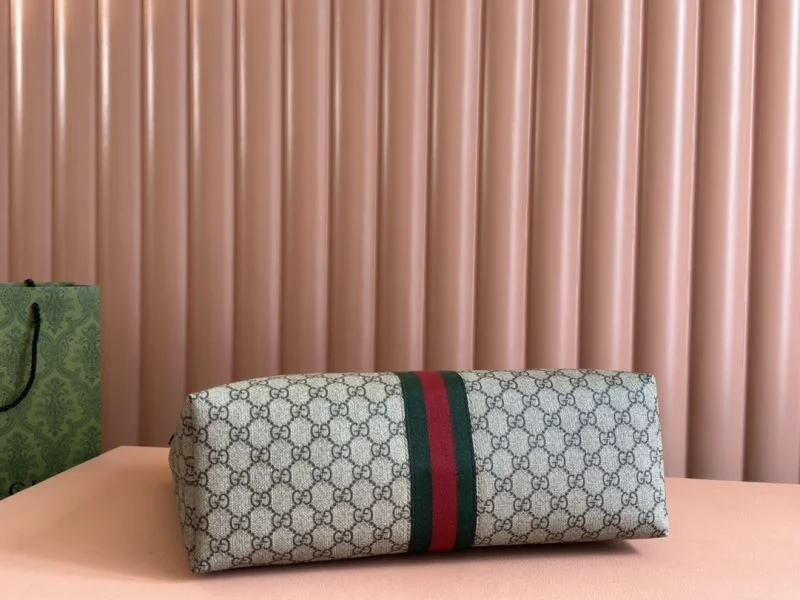 Resilient Gucci Shopping Bags 37607