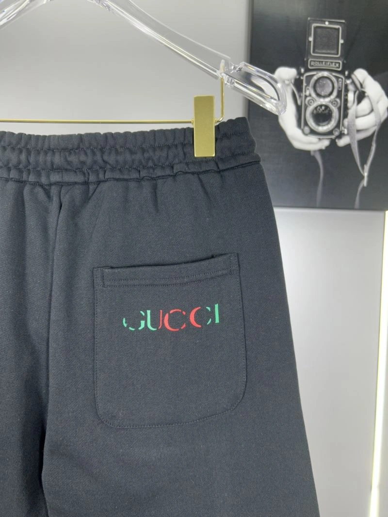 Timeless Gucci Short Pants 128549