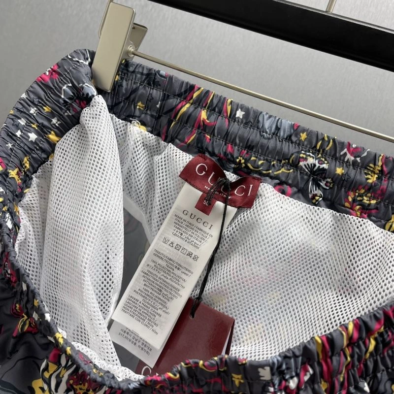 Versatile Gucci Short Pants 128541