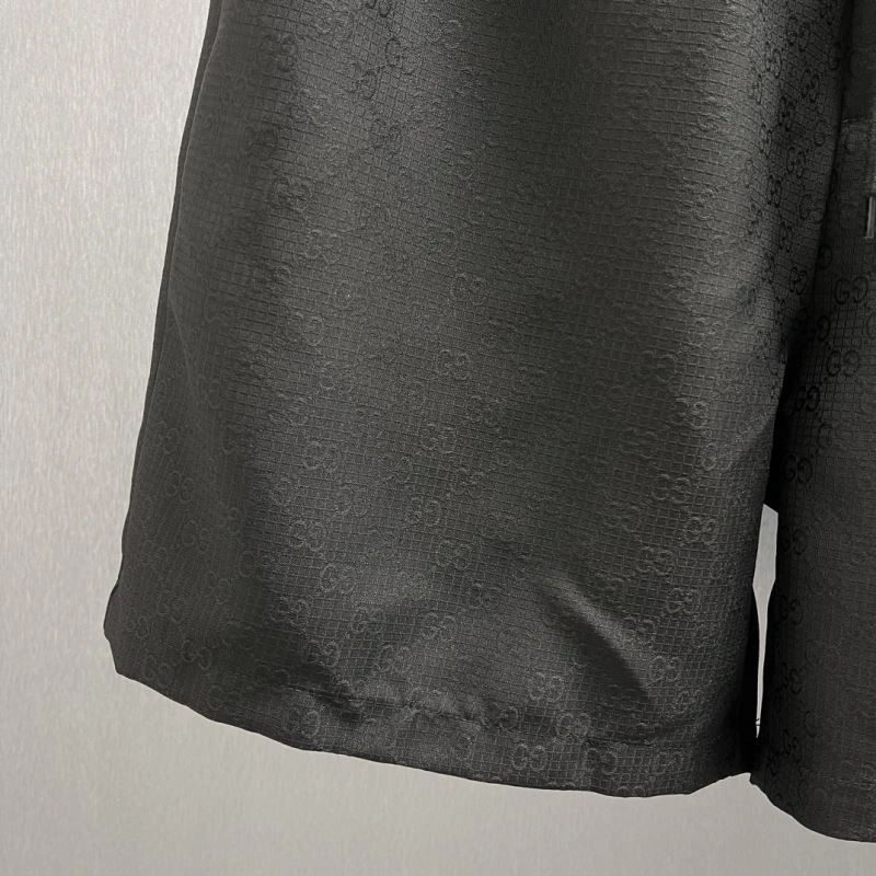Breathable Gucci Short Pants 128531