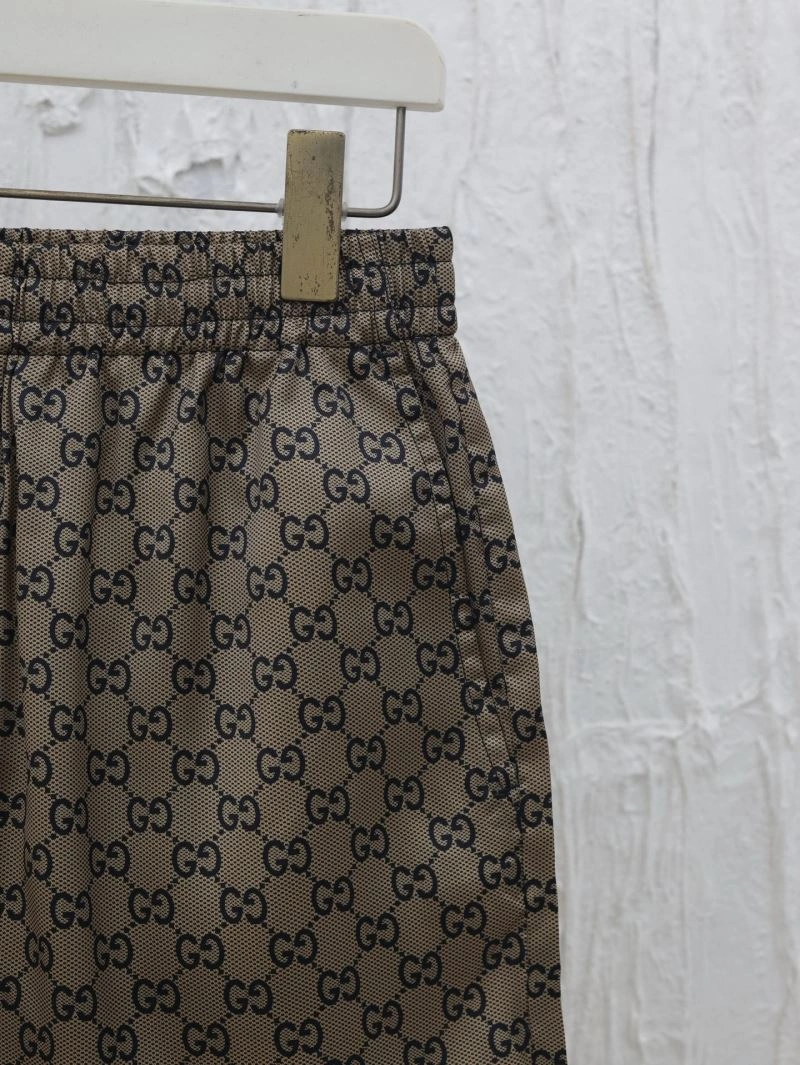 Efficient Gucci Short Pants 128520