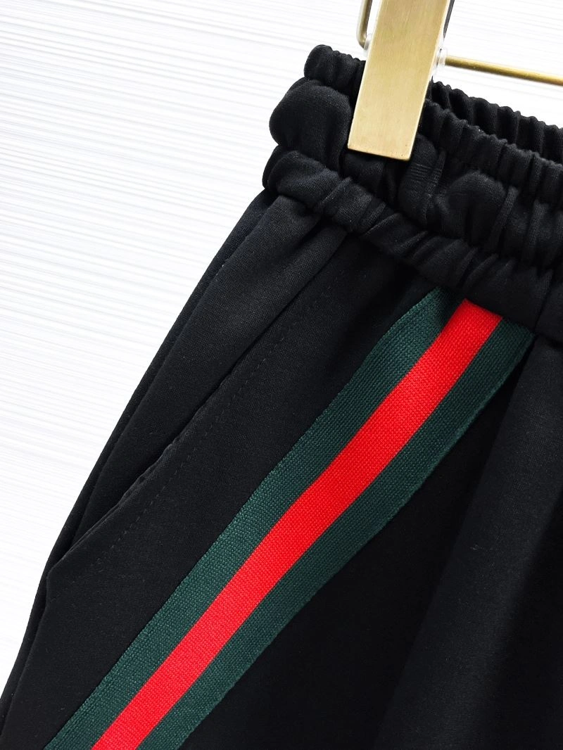 Elegant Gucci Short Pants 127987