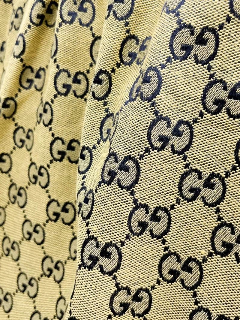 Trendsetting Gucci Short Pants 127562