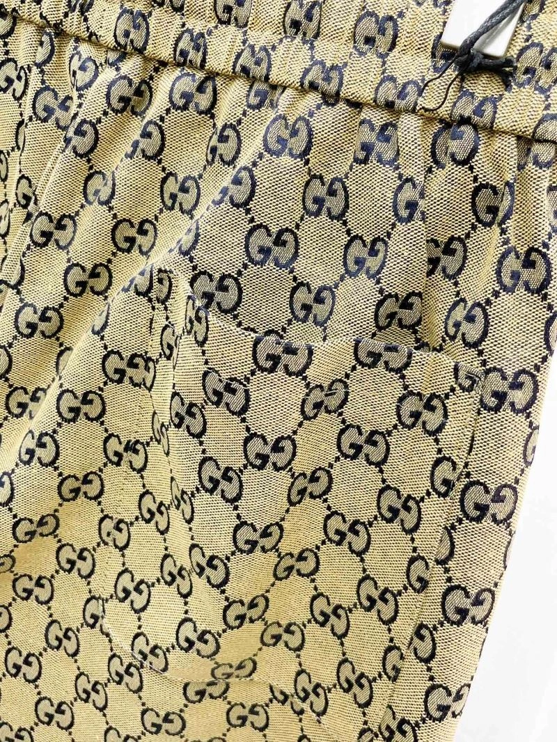 Trendsetting Gucci Short Pants 127562