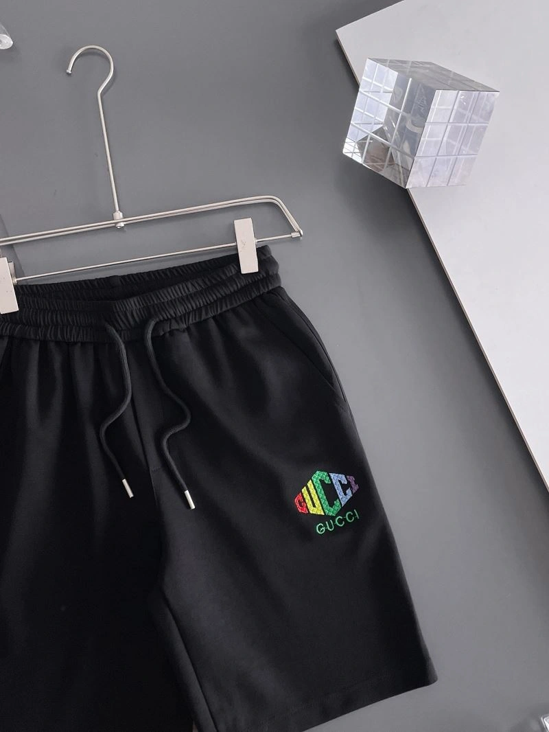 Gucci Short Pants Breathable 127539