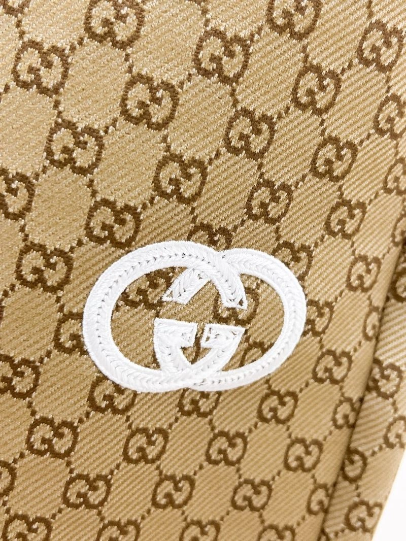 Gucci Short Pants Compact 127529
