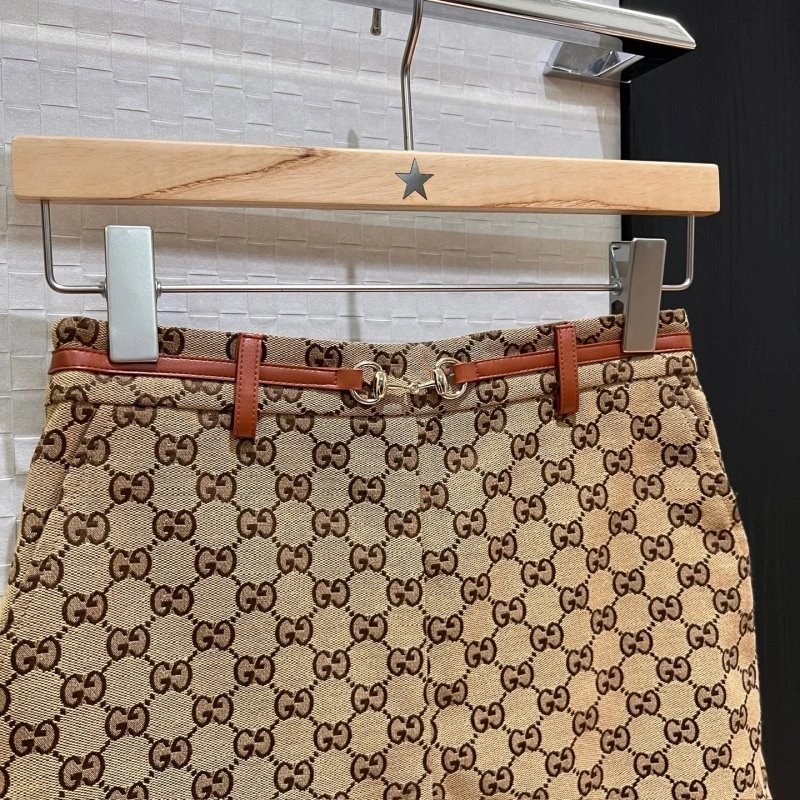 Refined Gucci Short Pants 124416