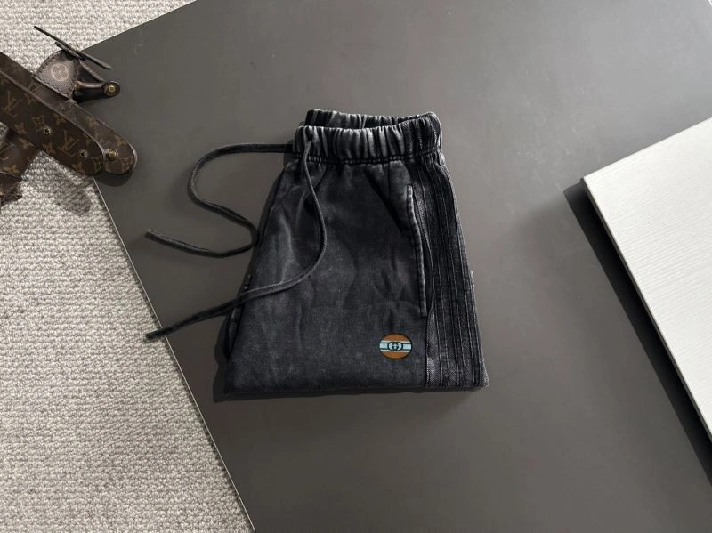 Contemporary Gucci Short Pants 127238