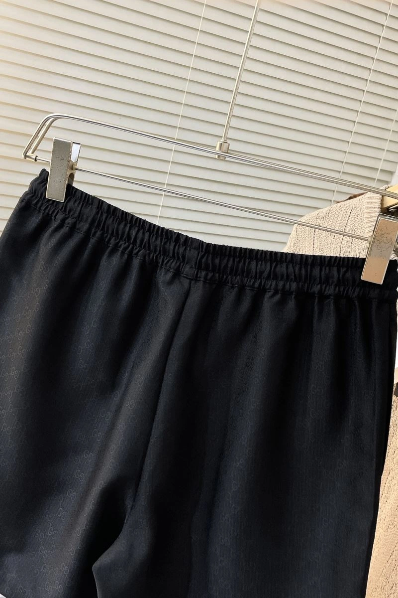 Elegant Gucci Short Pants 127216