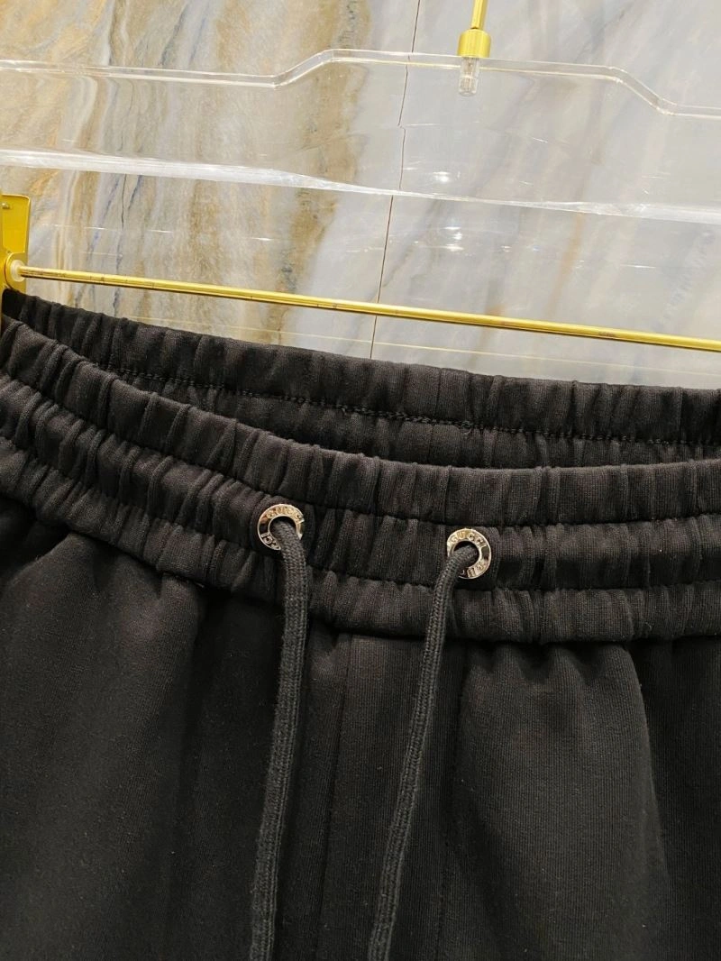 Bold Gucci Short Pants 126756