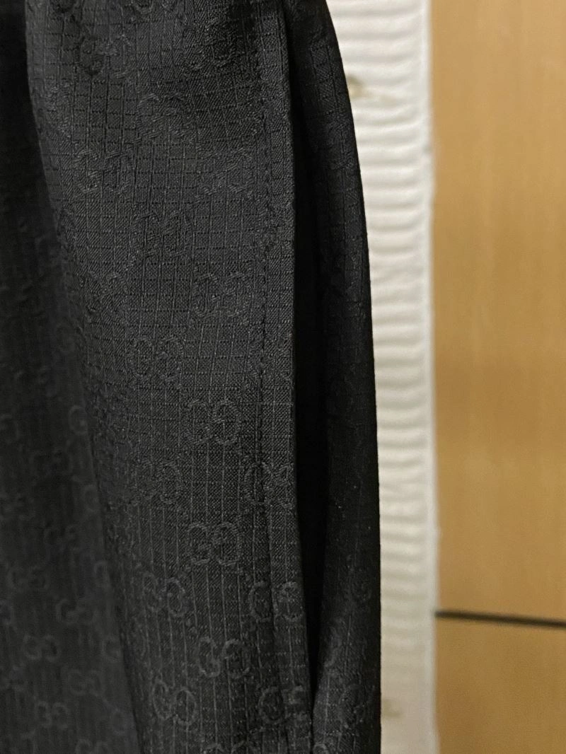 Gucci Short Pants Minimalist 126741