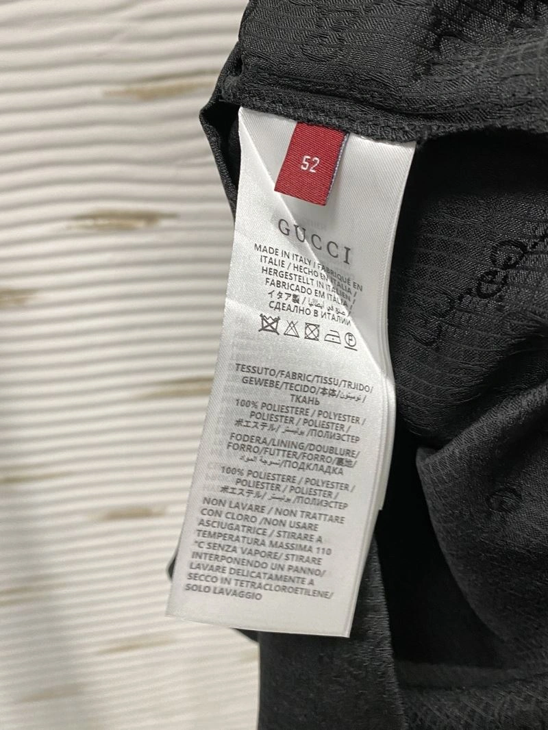 Gucci Short Pants Minimalist 126741