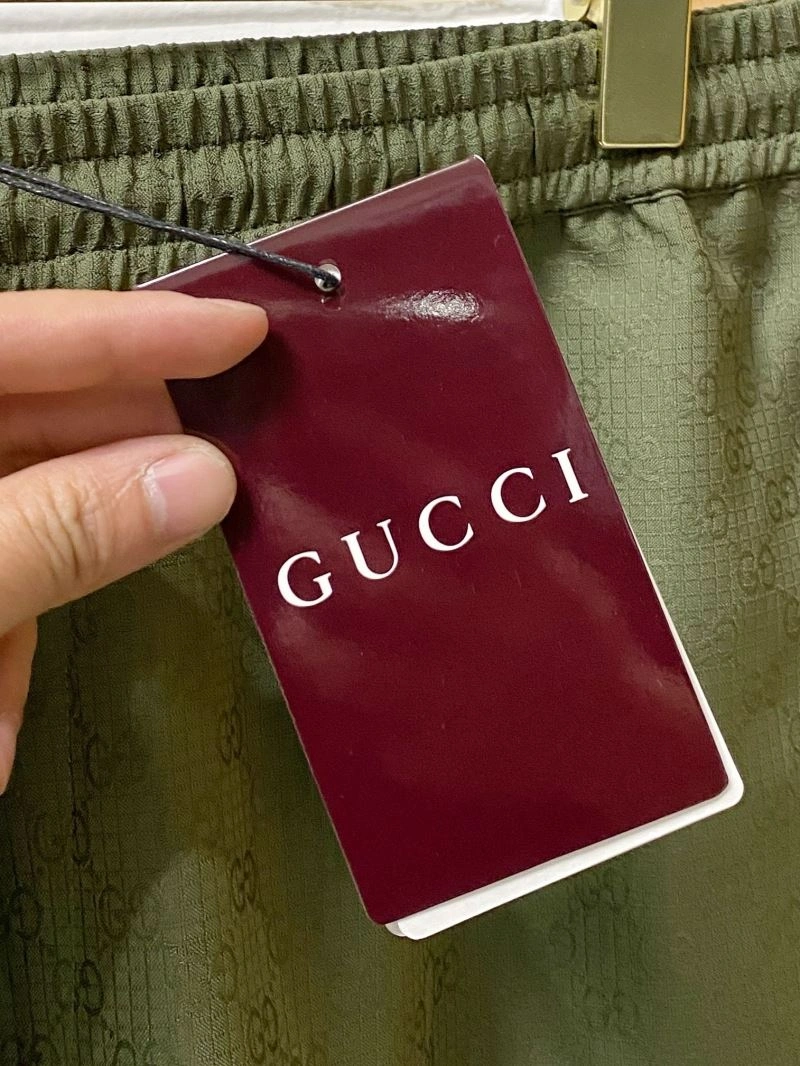 Gucci Short Pants Stylish 124242