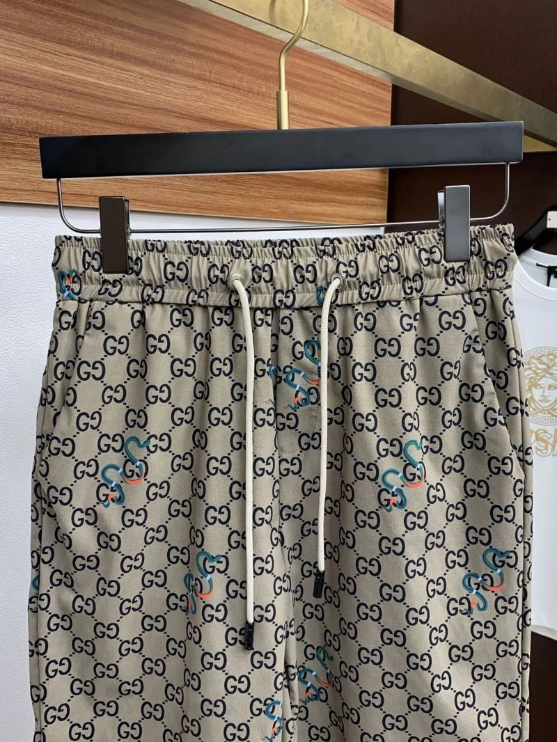 Gucci Short Pants WeatherProof 126737