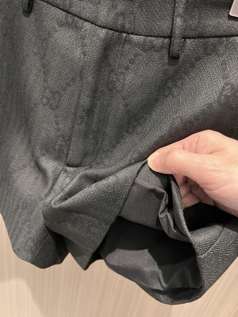 Gucci Short Pants SmoothTexture 124823