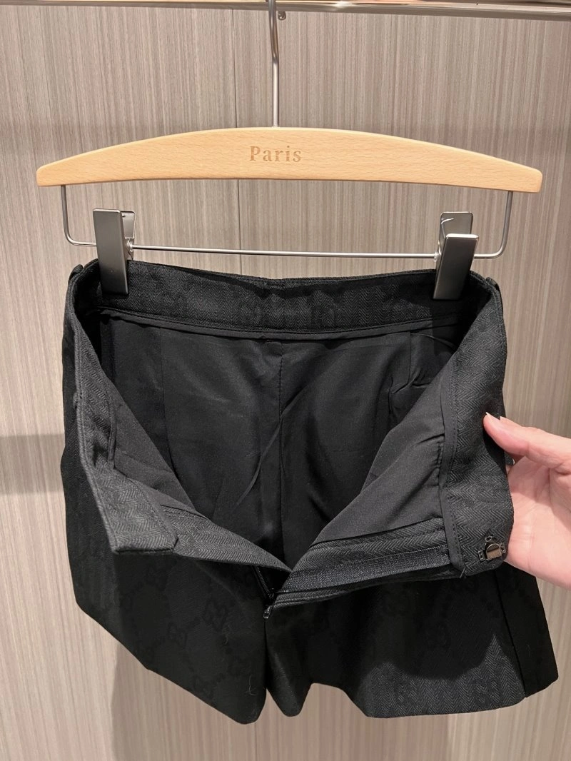 Gucci Short Pants SmoothTexture 124823