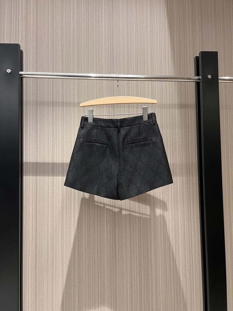 Gucci Short Pants SmoothTexture 124823