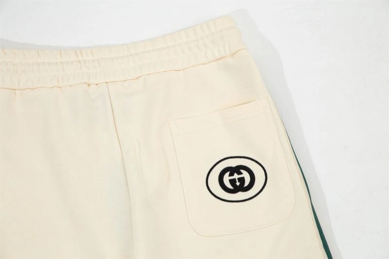 Gucci Short Pants Breathable 126249