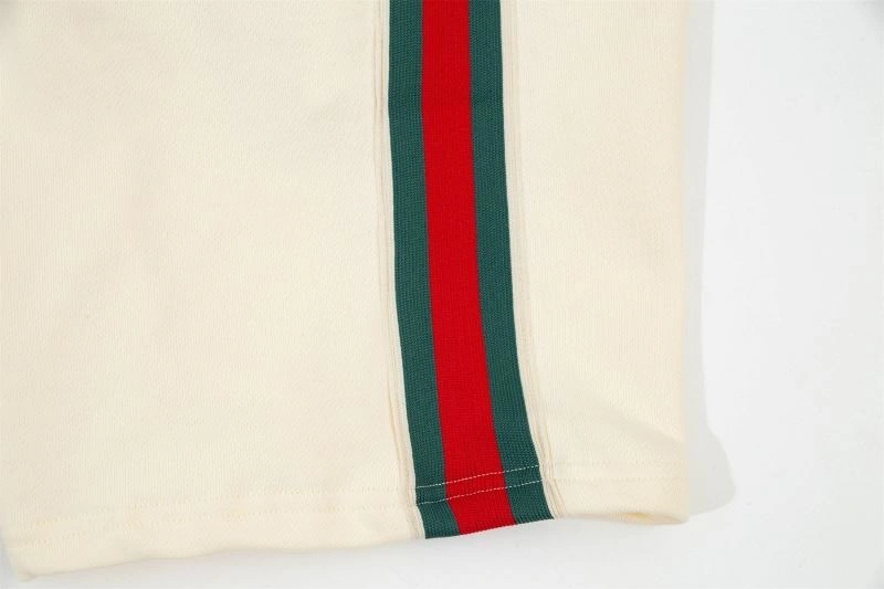 Gucci Short Pants Breathable 126249