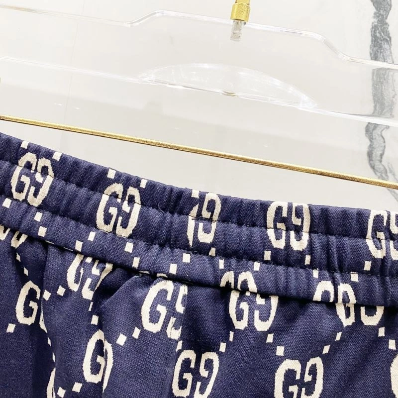 Fashionable Gucci Short Pants 126246