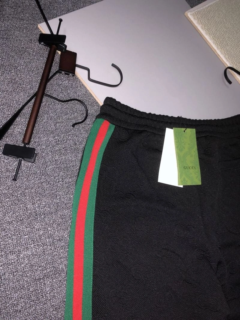 Gucci Short Pants Casual 126245