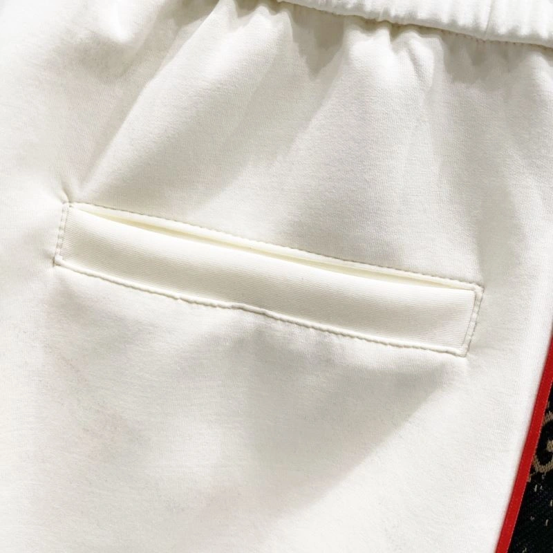Gucci Short Pants WeatherProof 125844