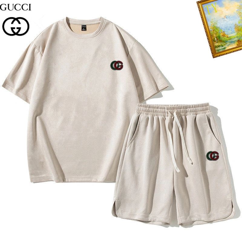 Stretchable Gucci Short Suits 128939