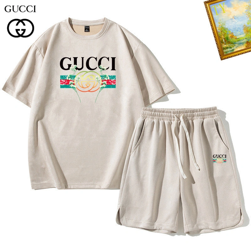 Durable Gucci Short Suits 128940