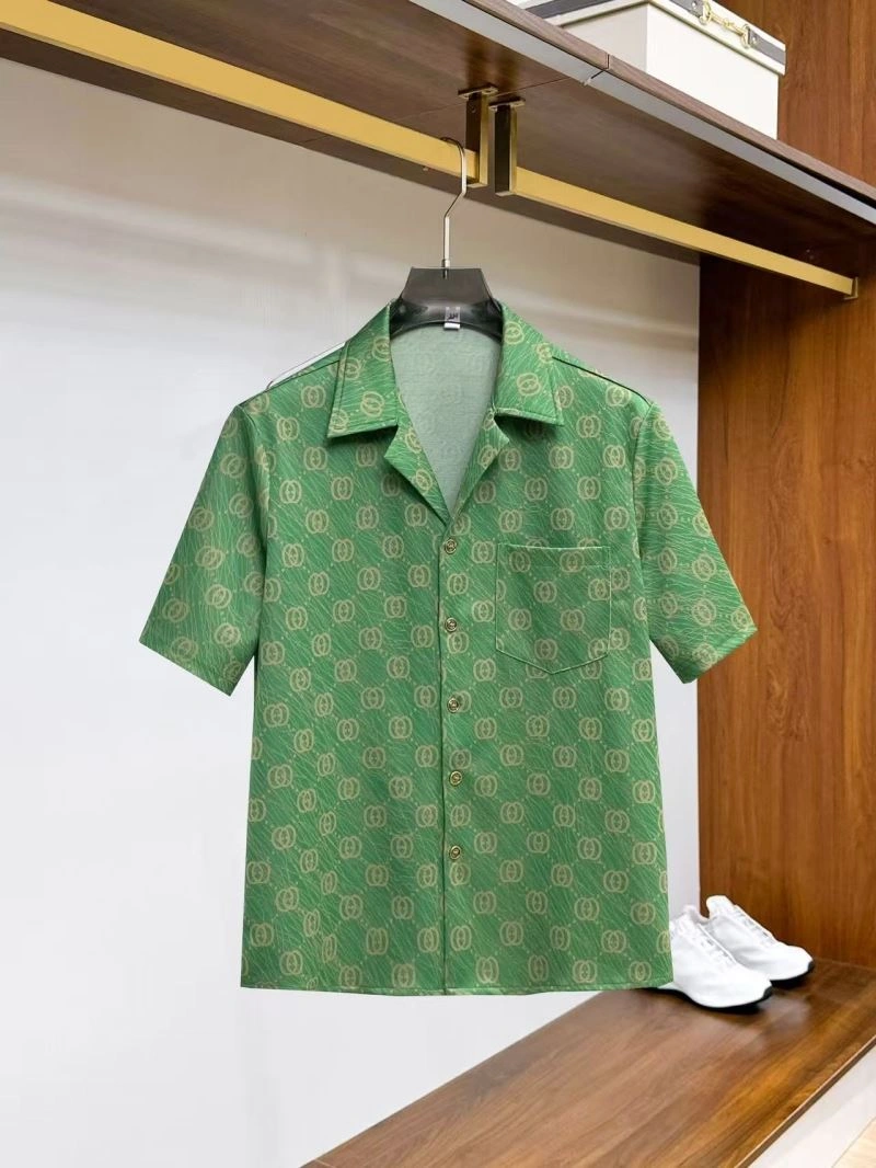 Durable Gucci Short Suits 125032