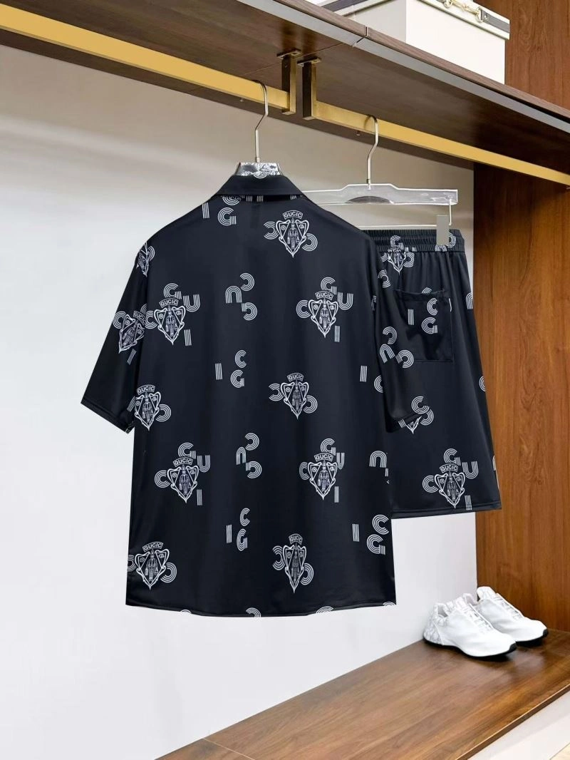 Gucci Short Suits Cozy 125025