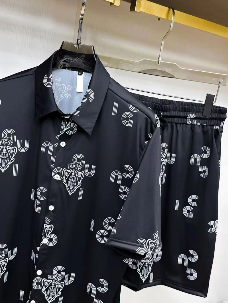 Gucci Short Suits Cozy 125025