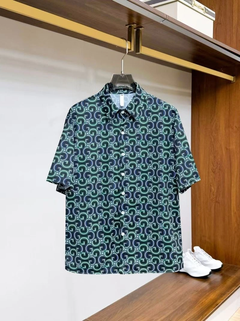 Original Gucci Short Suits 125022