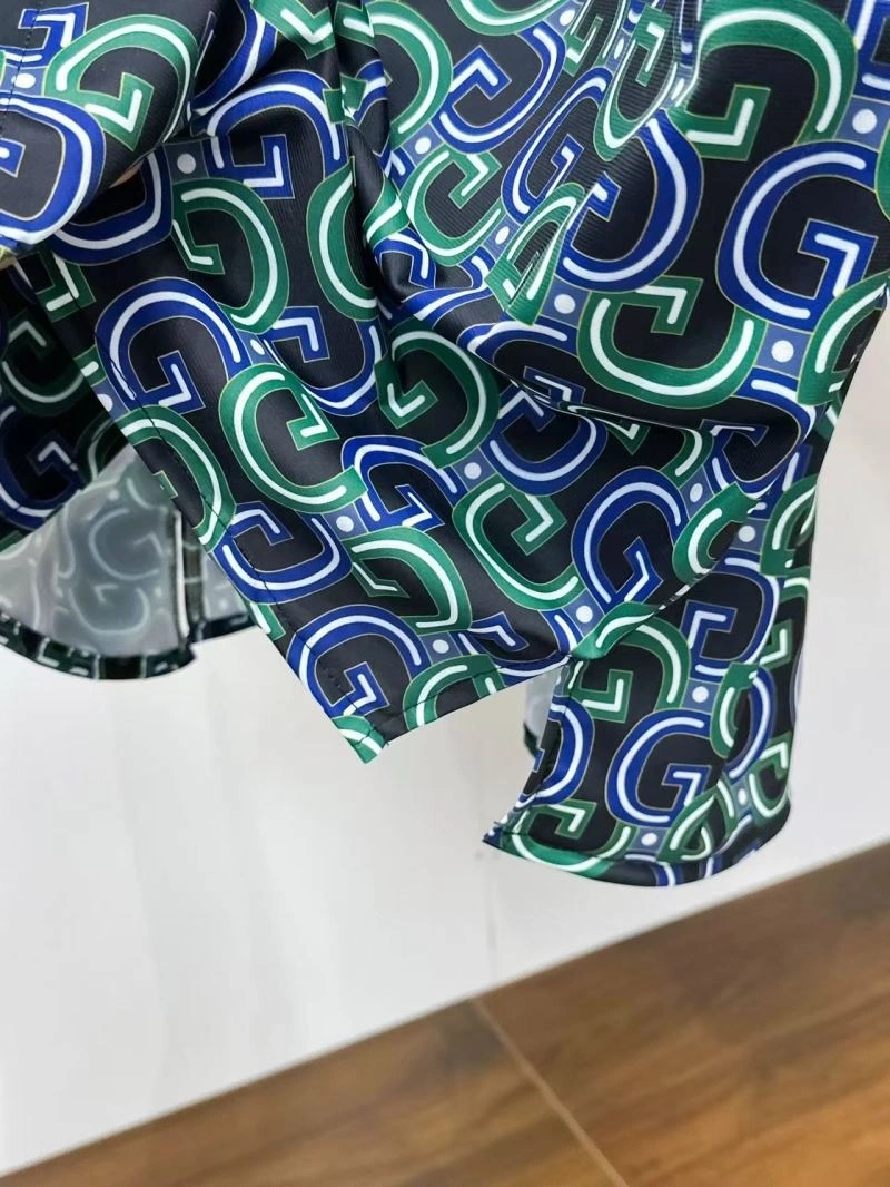 Original Gucci Short Suits 125022
