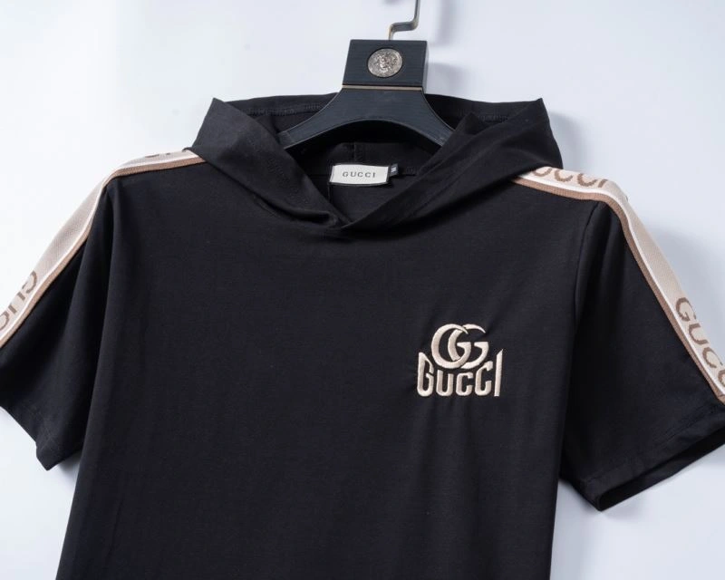 Gucci Short Suits FlexibleFit 128494