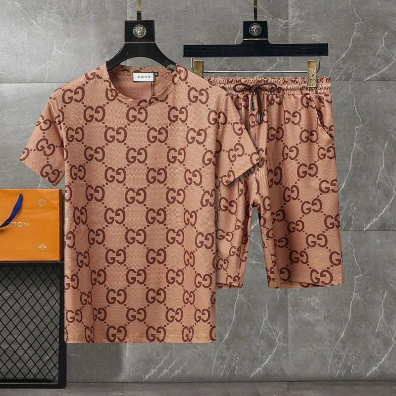 Affordable Gucci Short Suits 128512