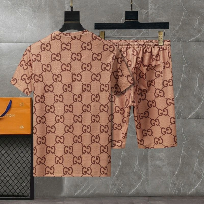 Affordable Gucci Short Suits 128512