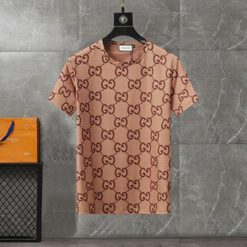 Affordable Gucci Short Suits 128512